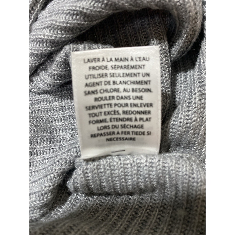 Trouve Womens Sweater Size Medium Gray Long Sleeve Pullover Sweater - Picture 6 of 7
